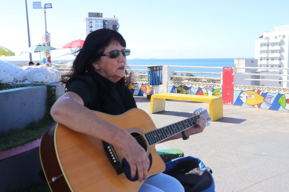 cantora   alma  possamai   talenotsa  peça nois roda pra vc suas cançoes gospel hino